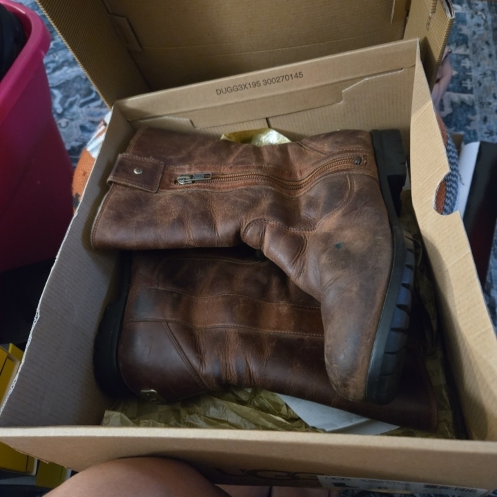 Ugg Leather Boots Mens 6 Brown Slip On Sheepskin Lining Rubber Outsole Shoes
